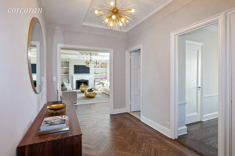 New York City Real Estate | View 1120 Park Avenue, 19A | Foyer | View 2