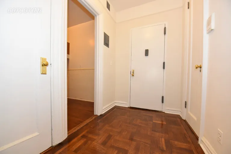 New York City Real Estate | View 1555 GRAND CONCOURSE, 4X | room 5 | View 6