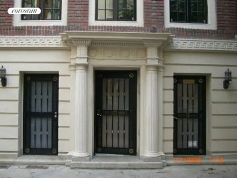 New York City Real Estate | View 12 East 68th Street, PH6-7 | room 10 | View 11