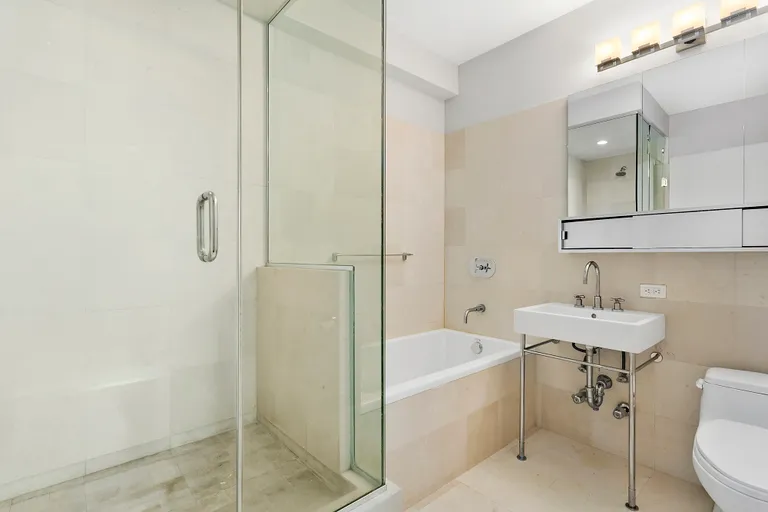 New York City Real Estate | View 111 West 67th Street, 20LM | Master Bathroom | View 7