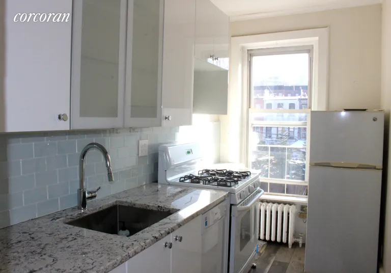 New York City Real Estate | View 580 Bergen Street, 2 | room 1 | View 2