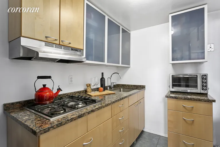 New York City Real Estate | View 67 East 11th Street, 524 | Granite Counters | View 4