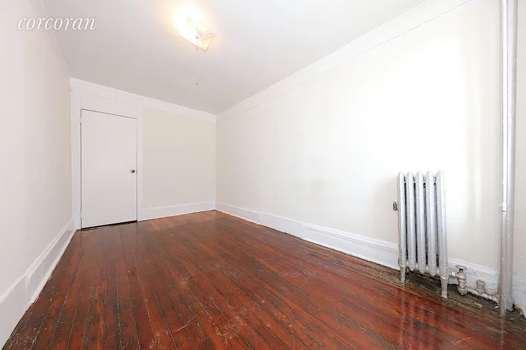 New York City Real Estate | View 74-76 INDIA STREET, F3 | room 7 | View 8