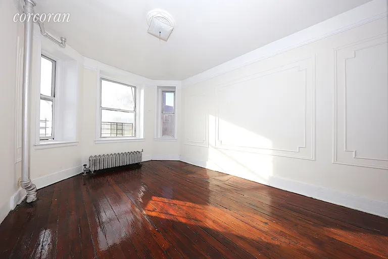 New York City Real Estate | View 74-76 INDIA STREET, F3 | room 2 | View 3