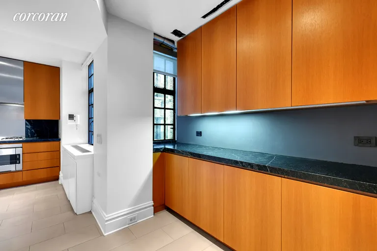 New York City Real Estate | View 580 West End Avenue, 6 | Pantry / Laundry | View 5