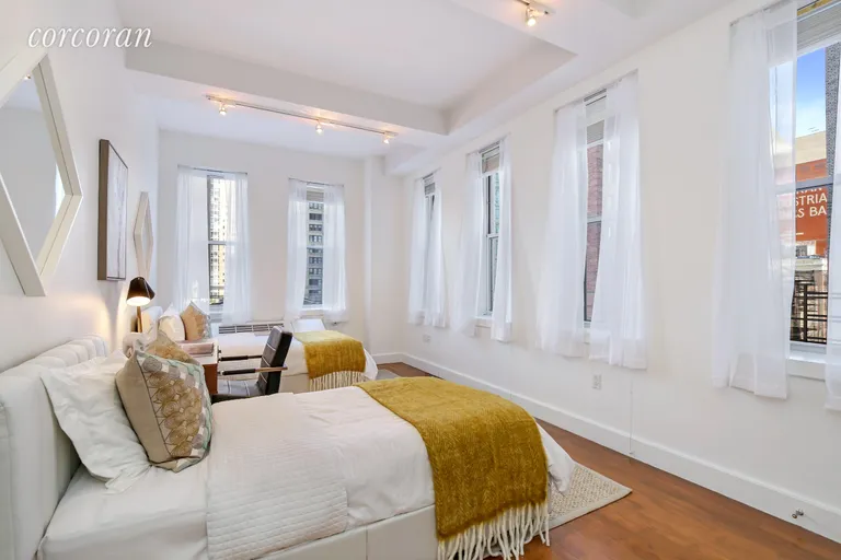New York City Real Estate | View 80 Chambers Street, 8F | room 8 | View 9
