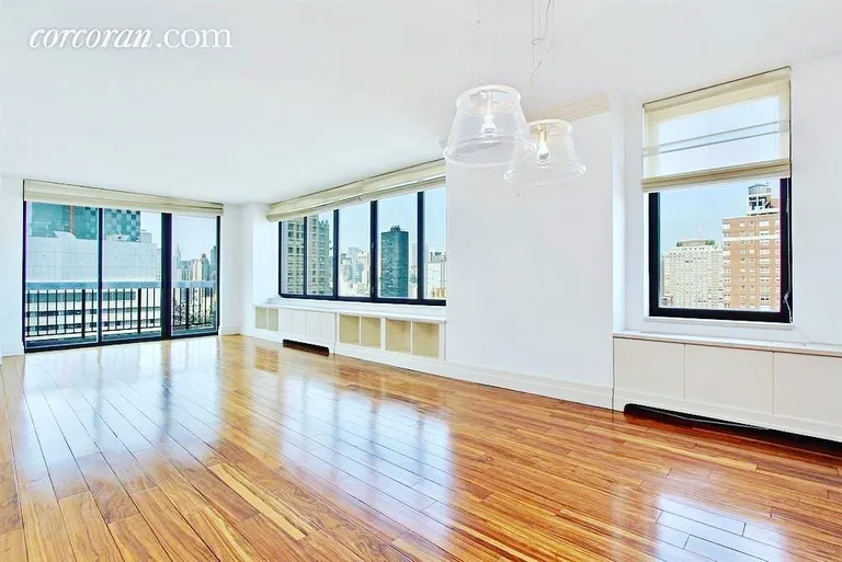 New York City Real Estate | View 422 East 72nd Street, 27D | 2 Beds, 2 Baths | View 1