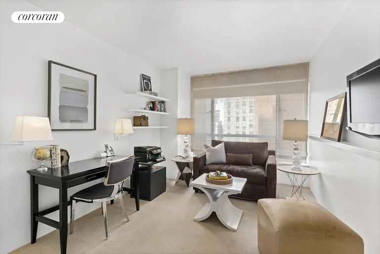 New York City Real Estate | View 1020 Park Avenue, 10-11D | Bedroom/Den | View 7