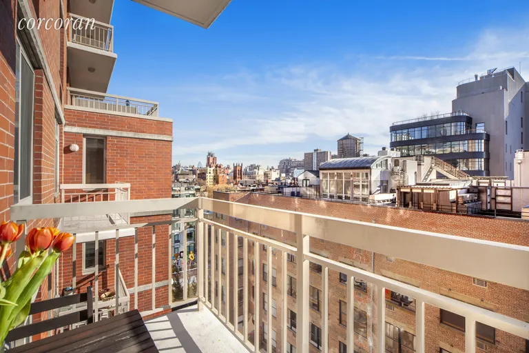 New York City Real Estate | View 520 West 23rd Street, 10B | 2 Beds, 2 Baths | View 1