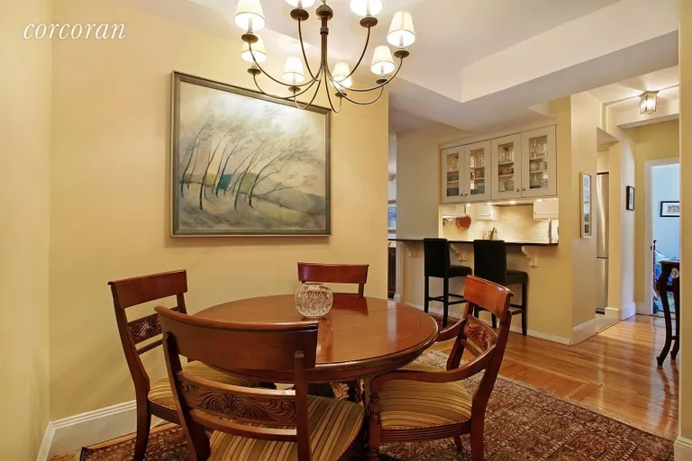 New York City Real Estate | View 40 West 72nd Street, 118 | Dining Area | View 3