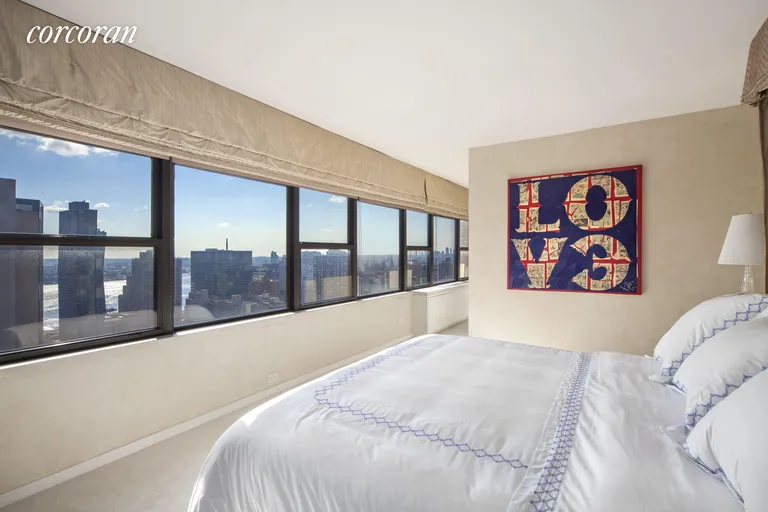 New York City Real Estate | View 160 East 38th Street, 33DE | room 3 | View 4