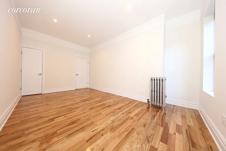 New York City Real Estate | View 34-20 32nd Street, 4A | room 6 | View 7