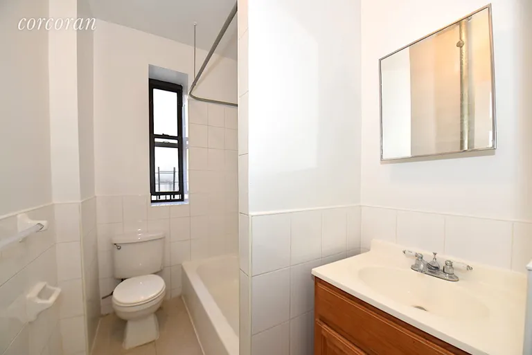 New York City Real Estate | View 1715 Walton Avenue, 1E | room 6 | View 7