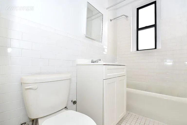 New York City Real Estate | View 1772 East 172nd Street, 3J | room 7 | View 8