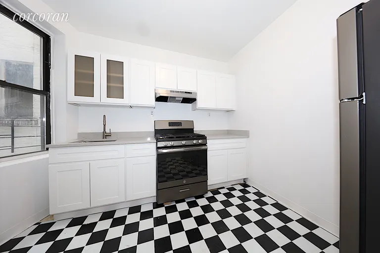 New York City Real Estate | View 270 West 12th Street, 3C | room 9 | View 10