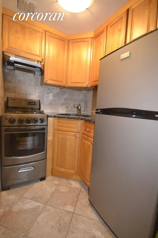 New York City Real Estate | View 346 West 87th Street, 4B | Renovated kitchen | View 5
