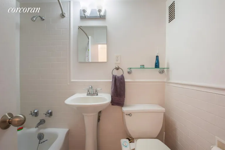 New York City Real Estate | View 549 West 123rd Street, 12F | Bathroom | View 9