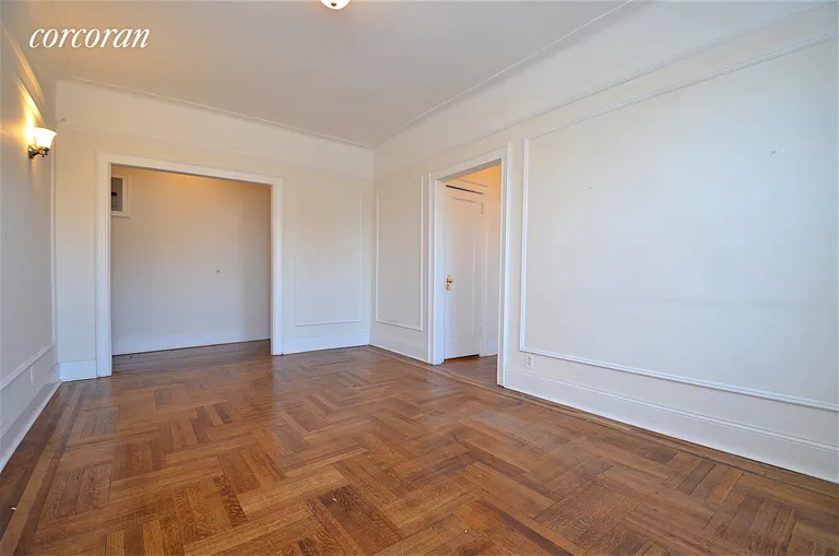 New York City Real Estate | View 34-06 32nd Street, 6B | room 2 | View 3