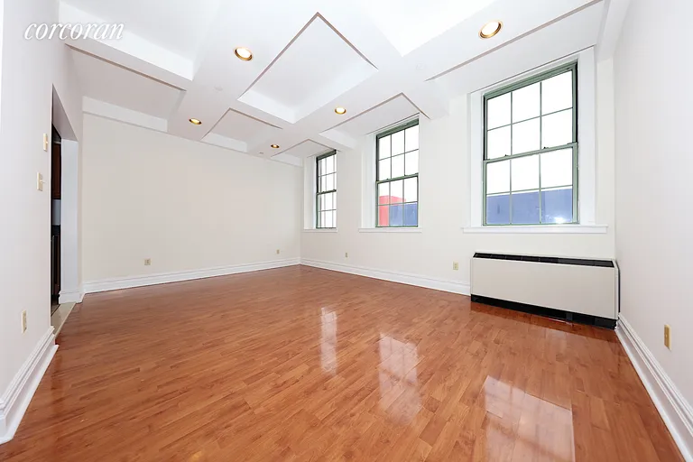 New York City Real Estate | View 45-02 Ditmars Boulevard, 332 | room 5 | View 6