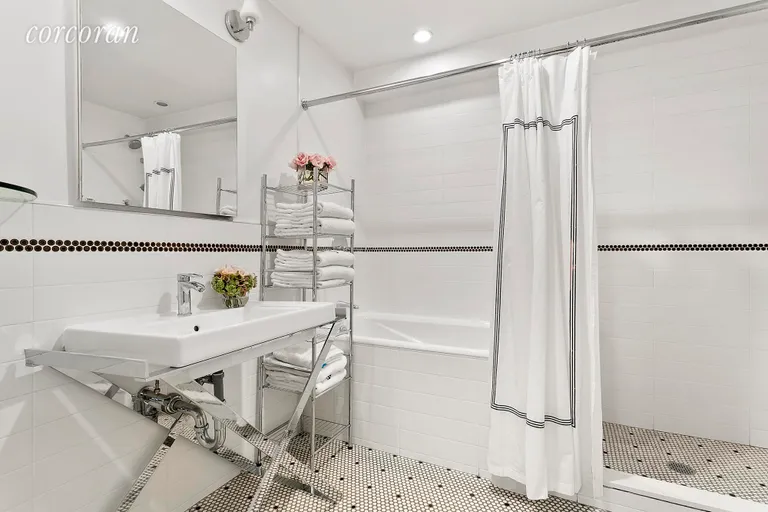 New York City Real Estate | View 35 West 11th Street, 1G | 5 | View 5