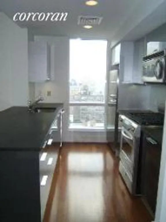 New York City Real Estate | View 350 West 42Nd Street, 22G | room 5 | View 6