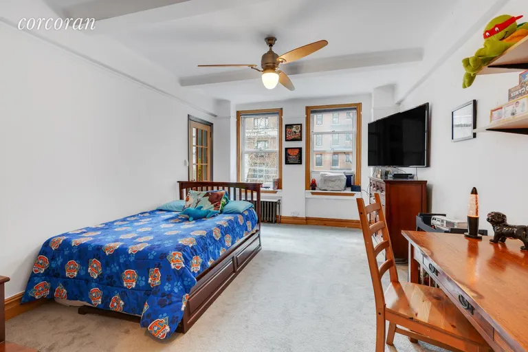 New York City Real Estate | View 145 West 79th Street, 3AB | room 5 | View 6