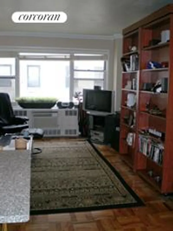 New York City Real Estate | View 311 East 71st Street, 11A | room 2 | View 3