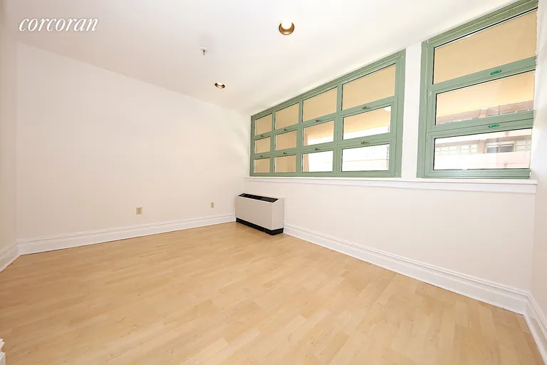 New York City Real Estate | View 19-19 24th Avenue, R111 | room 3 | View 4