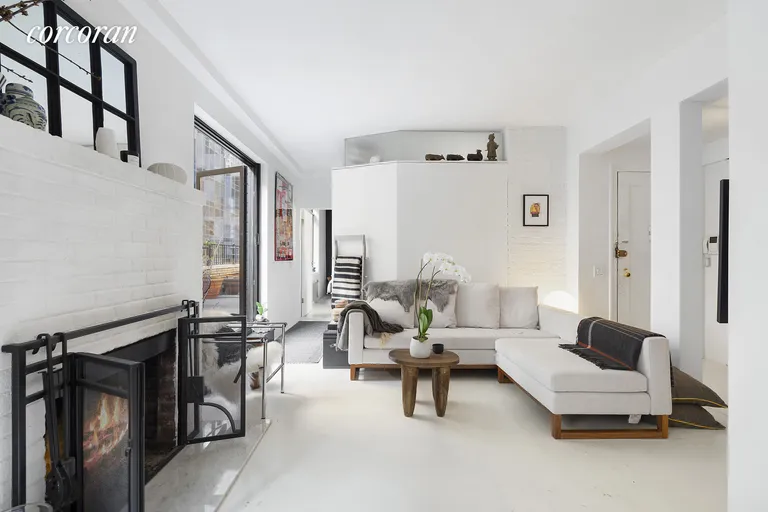 New York City Real Estate | View 140 West 58th Street, PHC | room 1 | View 2