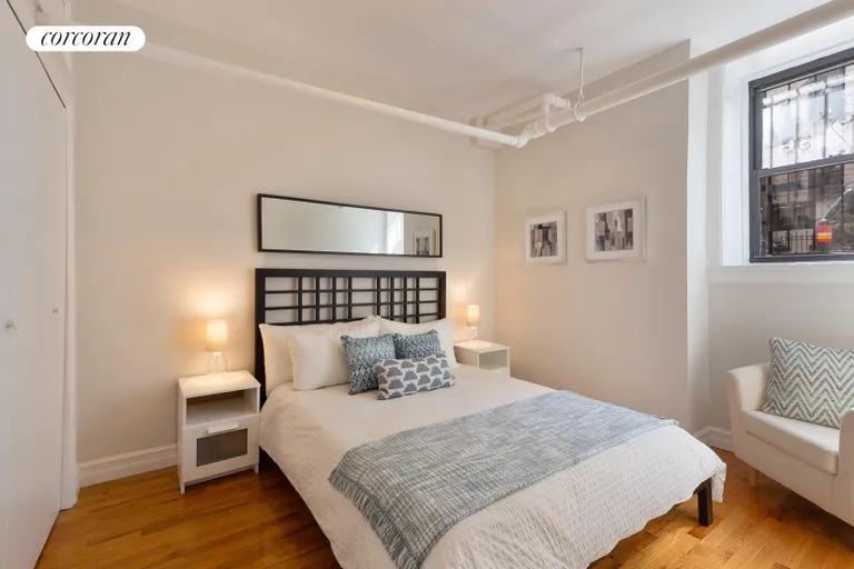 New York City Real Estate | View 320 8th Avenue, B1 | room 3 | View 4
