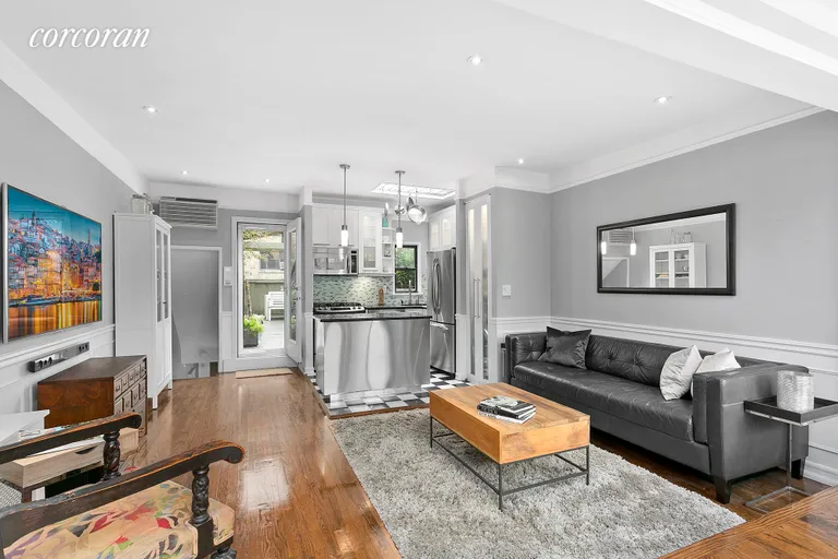 New York City Real Estate | View 259 West 85th Street, 6 | 8 | View 11