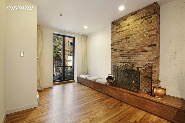 New York City Real Estate | View 234 East 74th Street, Gdn Trpx | room 5 | View 6