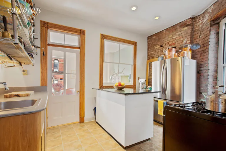 New York City Real Estate | View 223-225 East 4th Street, 19-20 | room 4 | View 5