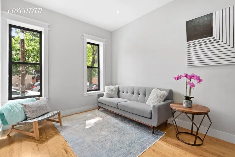 New York City Real Estate | View 19 Apollo Street | 5 Beds, 3.5 Baths | View 1