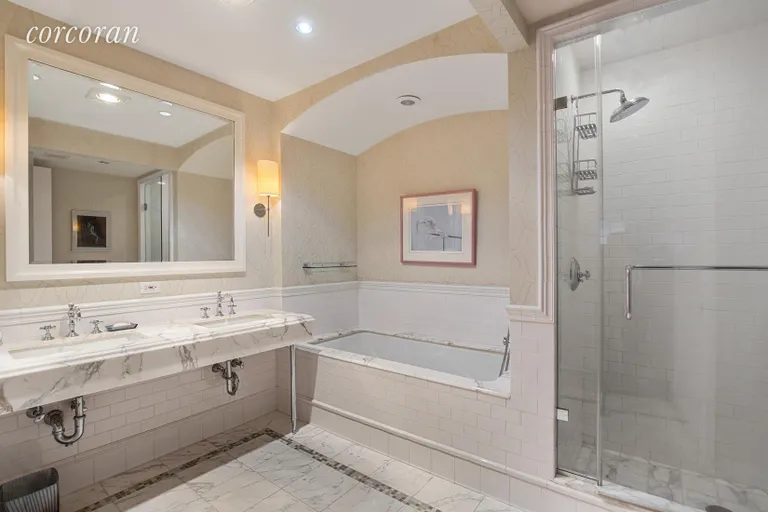 New York City Real Estate | View 43 West 64th Street, 3B | Master Bathroom | View 5