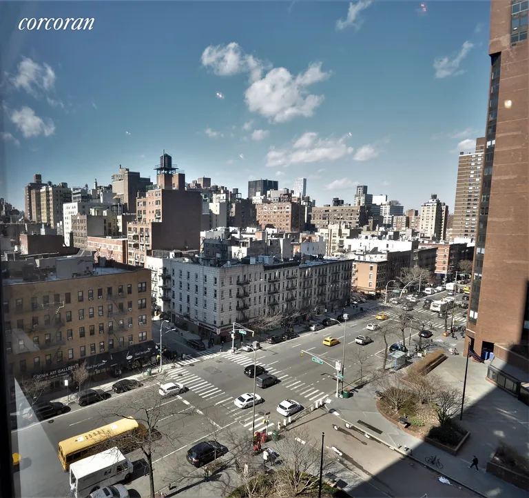 New York City Real Estate | View 1601 Third Avenue, 11J | room 16 | View 17