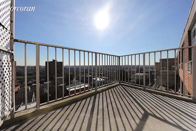 New York City Real Estate | View 47-50 59th Street, 9-F | room 8 | View 9