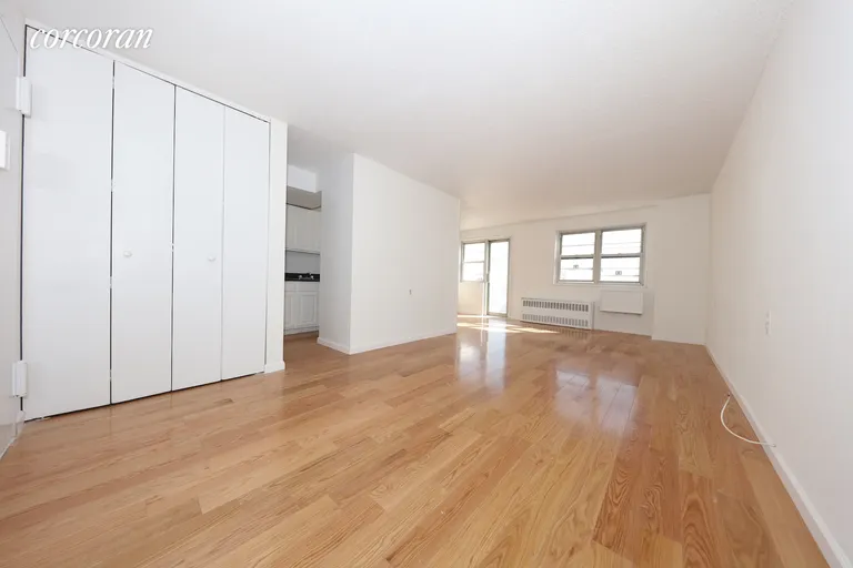 New York City Real Estate | View 47-50 59th Street, 9-F | 1 Bed, 1 Bath | View 1