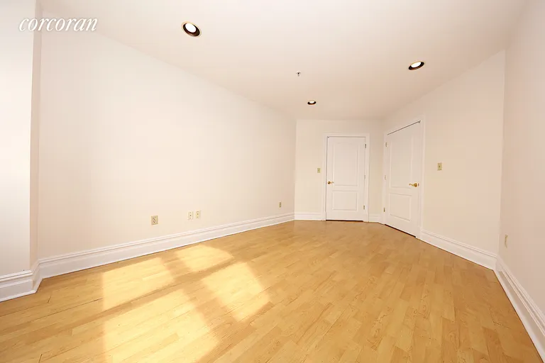 New York City Real Estate | View 19-19 24th Avenue, L703 | room 7 | View 8