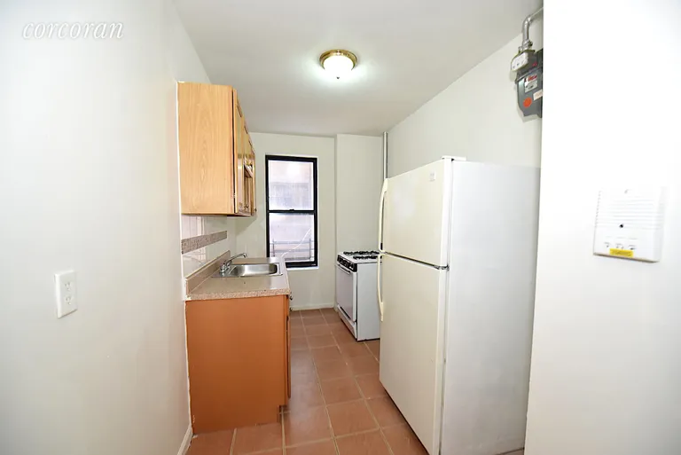 New York City Real Estate | View 2442 Morris Avenue, 23 | room 5 | View 6
