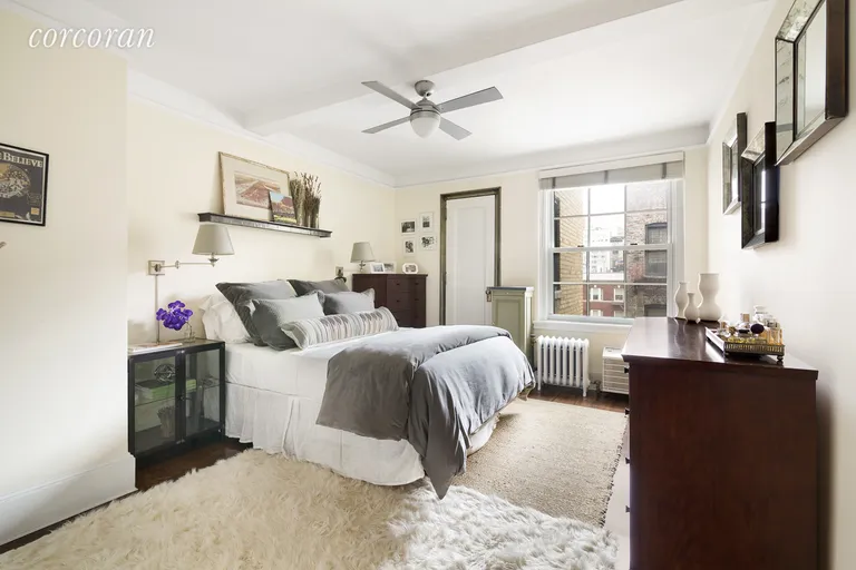 New York City Real Estate | View 61 West 9th Street, 8D | room 2 | View 3
