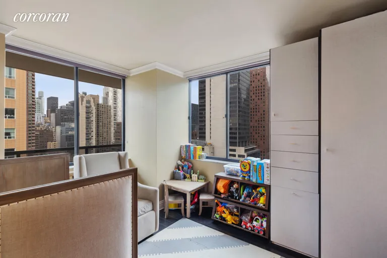 New York City Real Estate | View 255 East 49th Street, 26E | room 4 | View 5