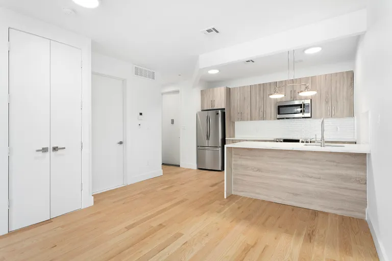 New York City Real Estate | View 813 Jefferson Avenue, 1B | 1 | View 3