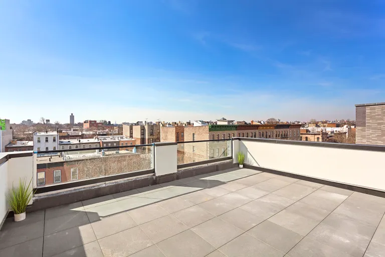 New York City Real Estate | View 813 Jefferson Avenue, 1B | 6 | View 9