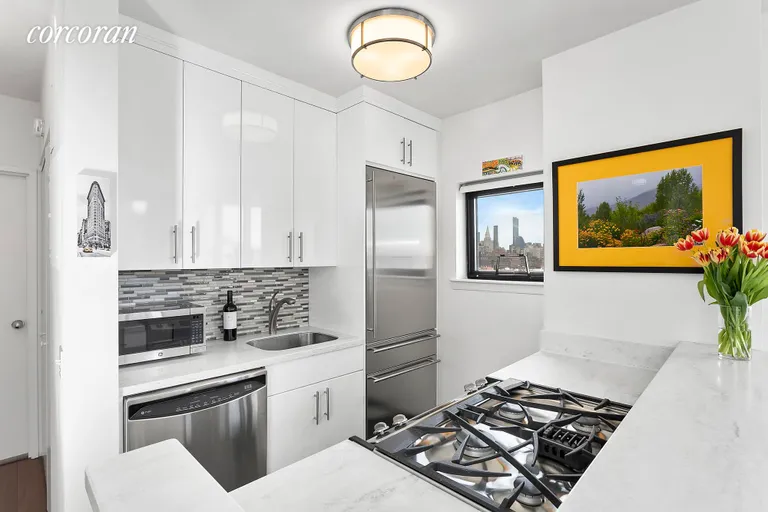 New York City Real Estate | View 140 Charles Street, 14D | Kitchen | View 3