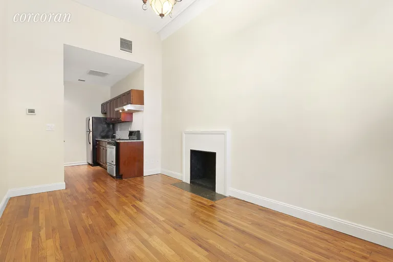 New York City Real Estate | View 59 East 73rd Street, 2F | room 1 | View 2