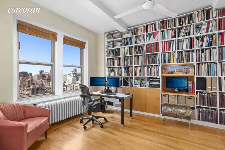 New York City Real Estate | View 24 Fifth Avenue, 1623/1624 | Got Books?  | View 5