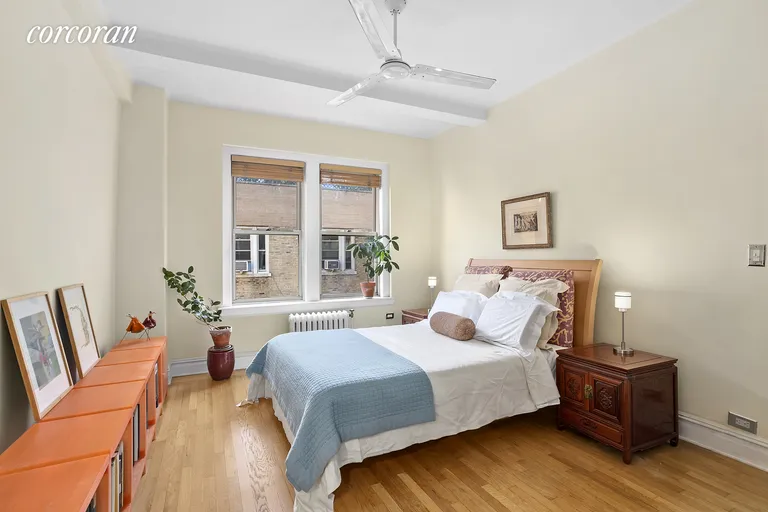 New York City Real Estate | View 24 Fifth Avenue, 1623/1624 | Over-Sized Sleeping!  | View 6