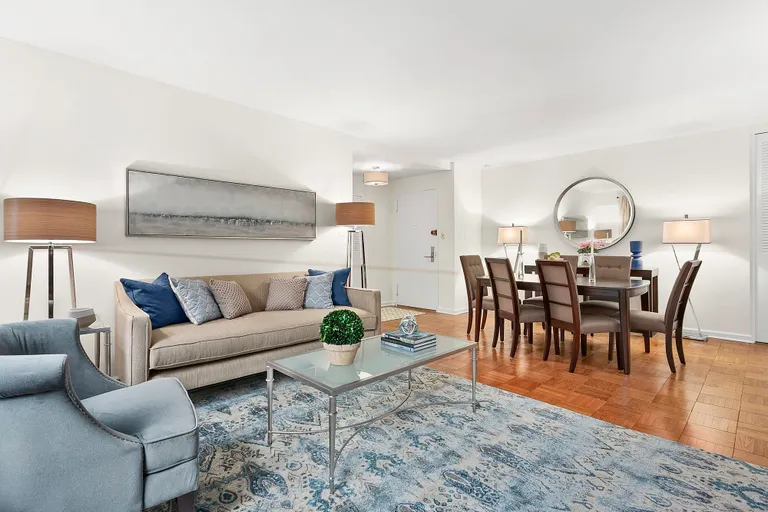New York City Real Estate | View 118 East 60th Street, 12F | 1 Bed, 1 Bath | View 1