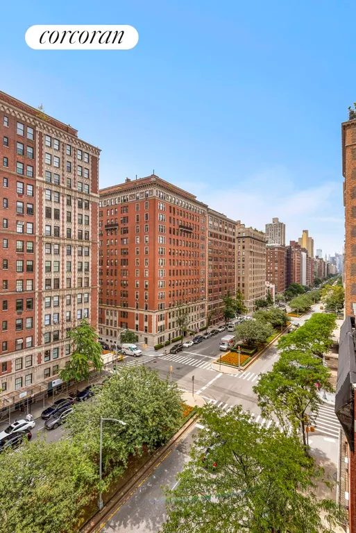 New York City Real Estate | View 1192 Park Avenue, 8B | Park Avenue view | View 19